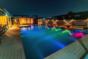 Bravo Hotel