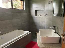 The Vaal Guesthouse