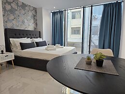 Nikis 20 Suites