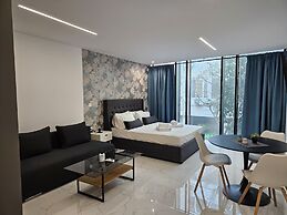 Nikis 20 Suites