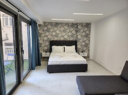 Nikis 20 Suites