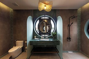 Emerald Garden Retreat