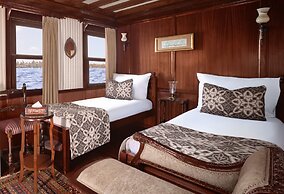 Farouz El Nil I Nile Cruise