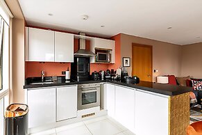 Convenient Euston London Apartment