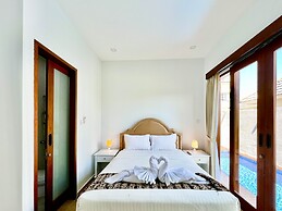 Arjuna Villa Apartico