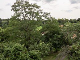 Hapton Folly