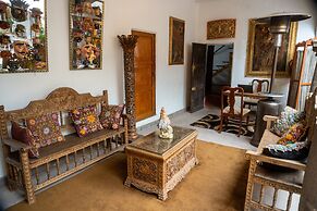 Andean Palace Boutique