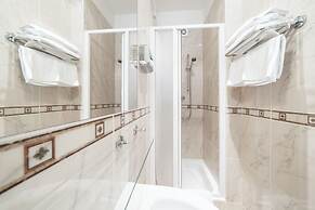 Hotel Raffaello Prague