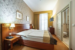 Hotel Raffaello Prague
