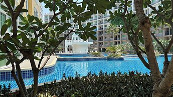 Arcadia Beach Continental