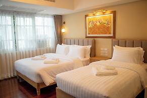 siri grand bangkok hotel