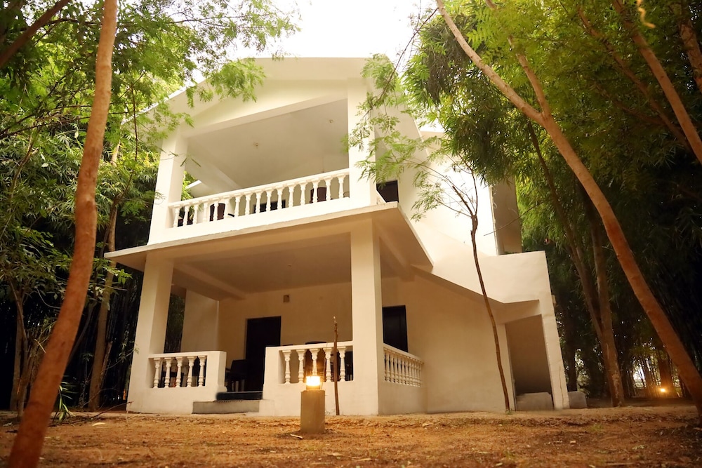 Panna Tiger Resort- River Side Property