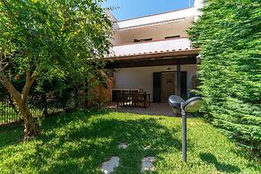 3441 Villa Selvaggia by Barbarhouse