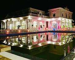 Dream Palace