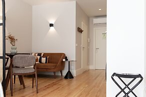 Ando Living - Flores 200 House