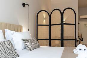 Ando Living - Flores 200 House
