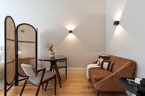 Ando Living - Flores 200 House
