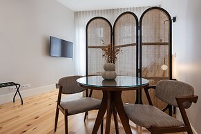 Ando Living - Flores 200 House