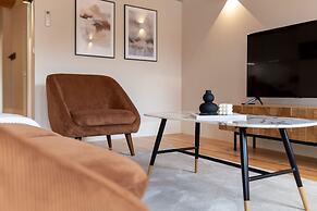 Ando Living - Flores 200 House