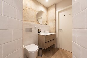 Ando Living - Flores 200 House