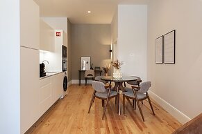 Ando Living - Flores 200 House