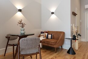 Ando Living - Flores 200 House