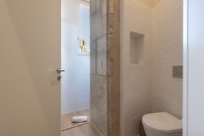 Ando Living - Flores 200 House