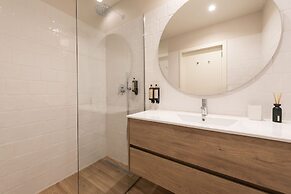 Ando Living - Flores 200 House