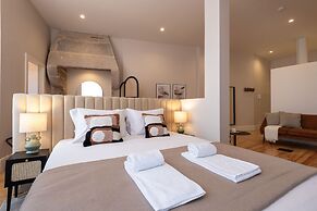 Ando Living - Flores 200 House