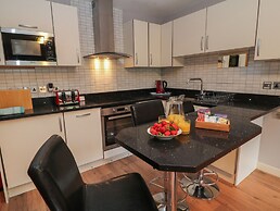 Flat 5 Fairwinds