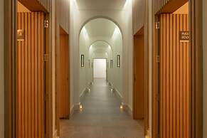 Arcanus Hotels Trendline Side