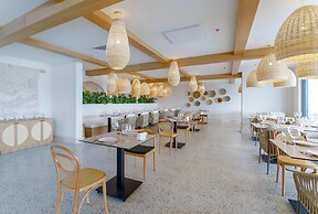 Arcanus Hotels Trendline Side