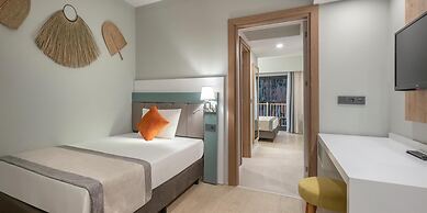 Arcanus Hotels Trendline Side