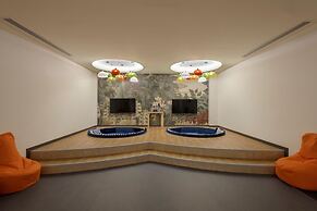 Arcanus Hotels Trendline Side
