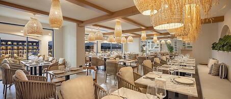 Arcanus Hotels Trendline Side