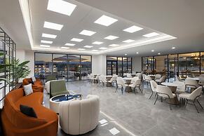 Arcanus Hotels Trendline Side