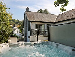The Coach House at Plas Dolguog