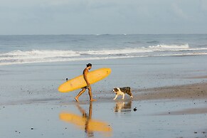 Dream Surf House Avellana