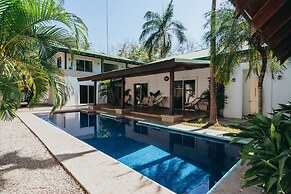 Dream Surf House Avellana