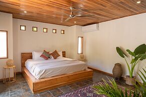 Dream Surf House Avellana