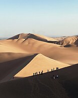 Viajero Huacachina Hostel