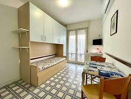 Cozy Studio Near the Beach