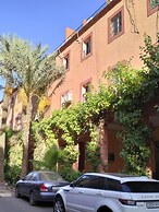 Riad Green Lotus