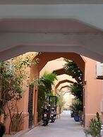 Riad Green Lotus