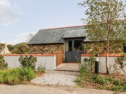 Carines Barns - Par