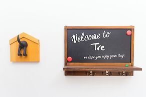 Carines Barns - Tre