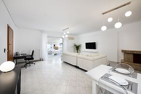 Hosting Moments Alimos Riviera Flat