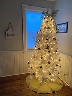 Rocklyn Inn Bed & Breakfast