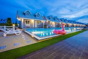 The Memory Luxury Resort