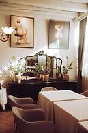 AS Boutique hotel